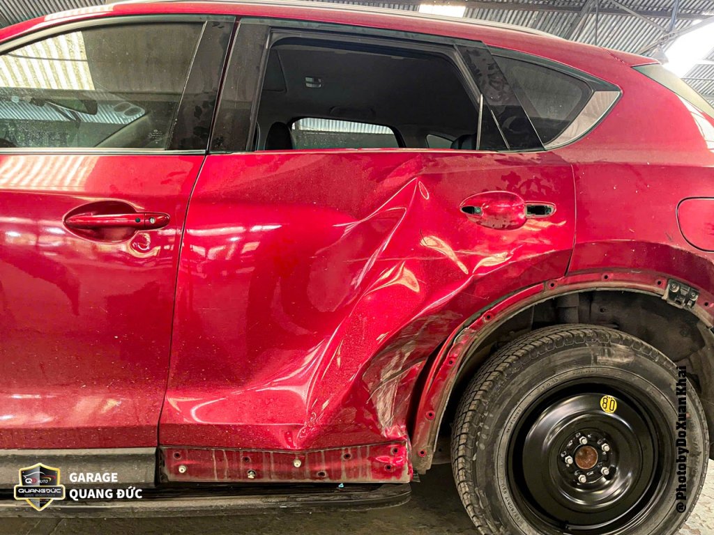 MAZDA CX5 2021 ĐỎ - MÓP CỬA SAU LÁI quangducauto khaiphuchoi (2).jpg