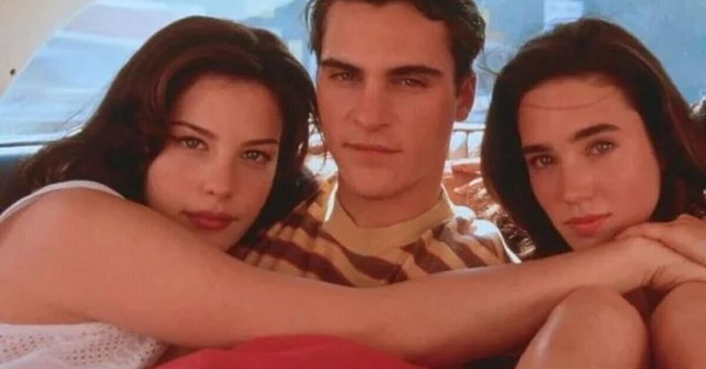 VRU_210520_34d05b0e3e264aa2942076964a3c494c__liv_tyler_joaquin_phoenix_y_jennifer_connelly_en_...jpg