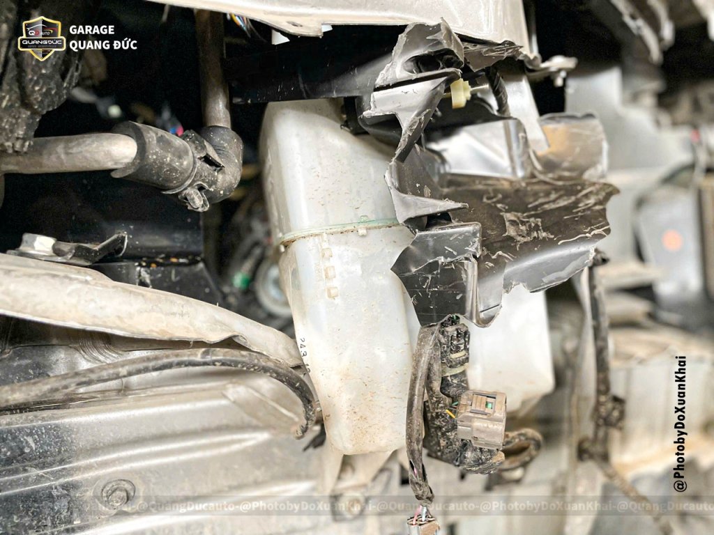 MITSUBISHI XPANDER 2025 XÁM - TAI NẠN ĐẦU BÊN PHỤ BUNG TÚI quangducauto khaiphuchoi  (122).jpg