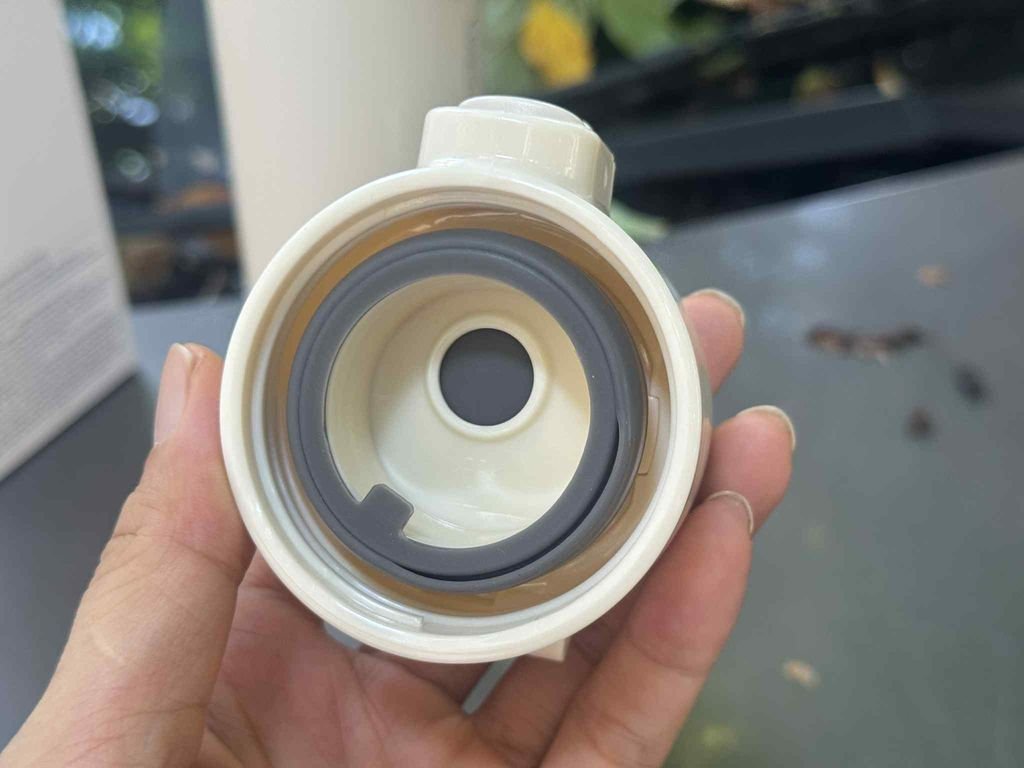 Bình giữ nhiệt 500ml nắp mở 1 chạm Round One-Touch Tumbler LocknLock LHC32961.jpeg