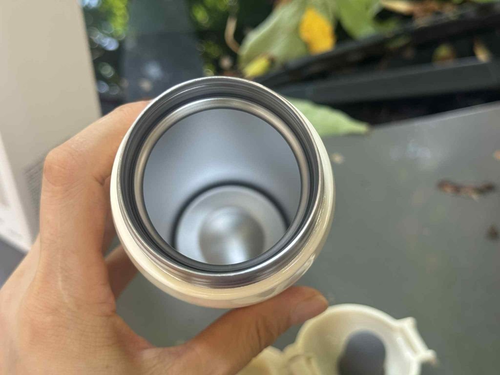 Bình giữ nhiệt 500ml nắp mở 1 chạm Round One-Touch Tumbler LocknLock LHC329611.jpeg
