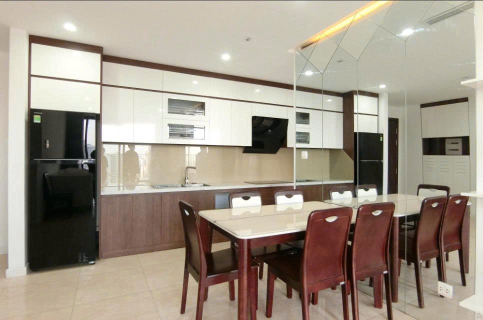 ban-can-2-ngu-ta-vinhomes-d'capitale-03.jpg