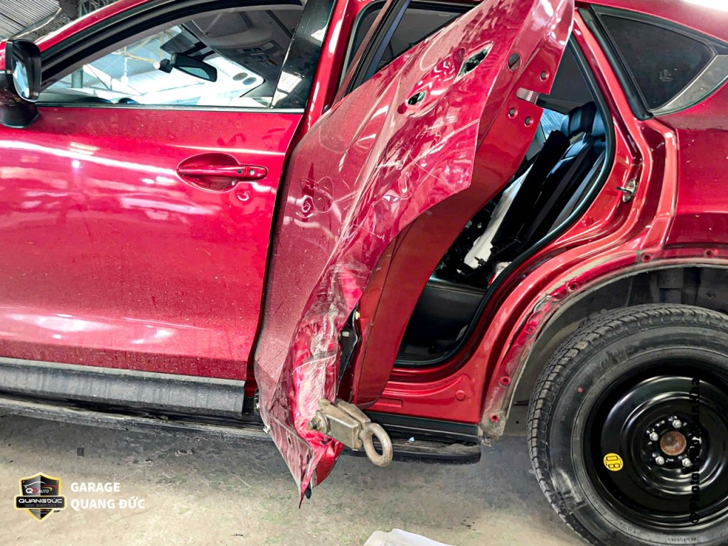 MAZDA CX5 2021 ĐỎ - MÓP CỬA SAU LÁI quangducauto khaiphuchoi (12).jpg