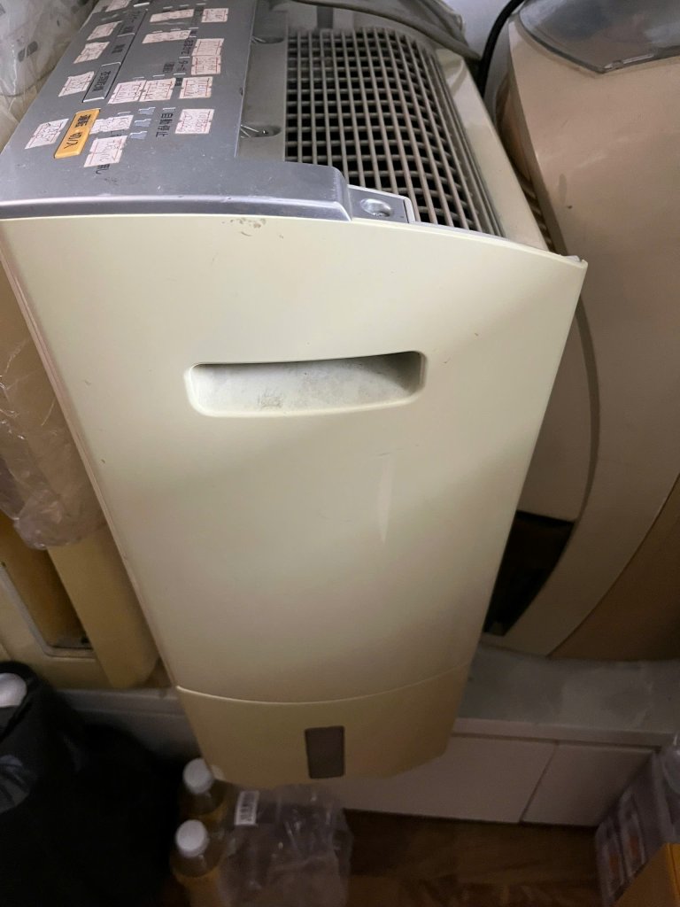 z7107602409087_48eb121072b0047056bbe30c347bc0af.jpg