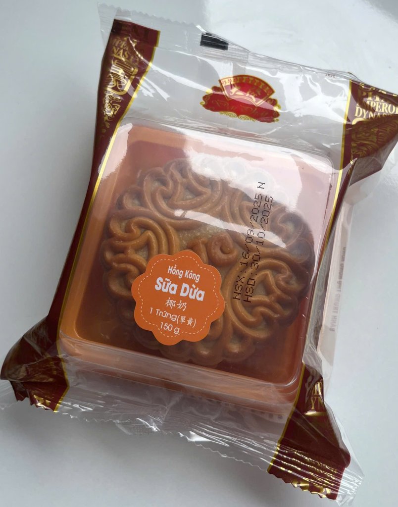 Banh Hongkong sua dua 1 trung.jpg