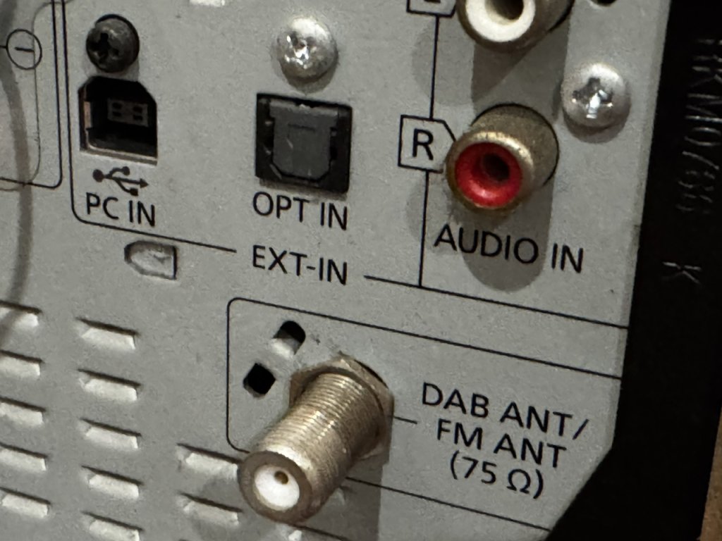 xt-back.jpg