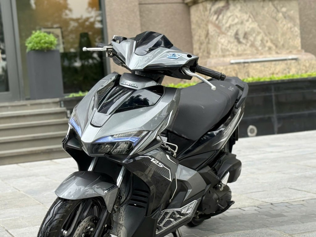 z7146689522255_31e45adde70fd73c2a5173756c733f96.jpg