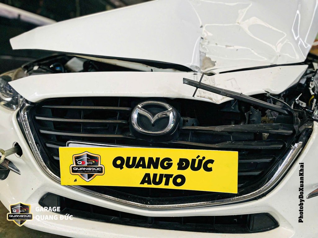 MAZDA3 2019 TRẮNG - MÓP ĐẦU VỠ ĐÈN quangduc khaiphuchoi (12).jpg