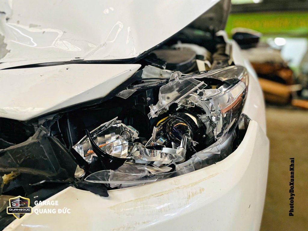 MAZDA3 2019 TRẮNG - MÓP ĐẦU VỠ ĐÈN quangduc khaiphuchoi (51).jpg