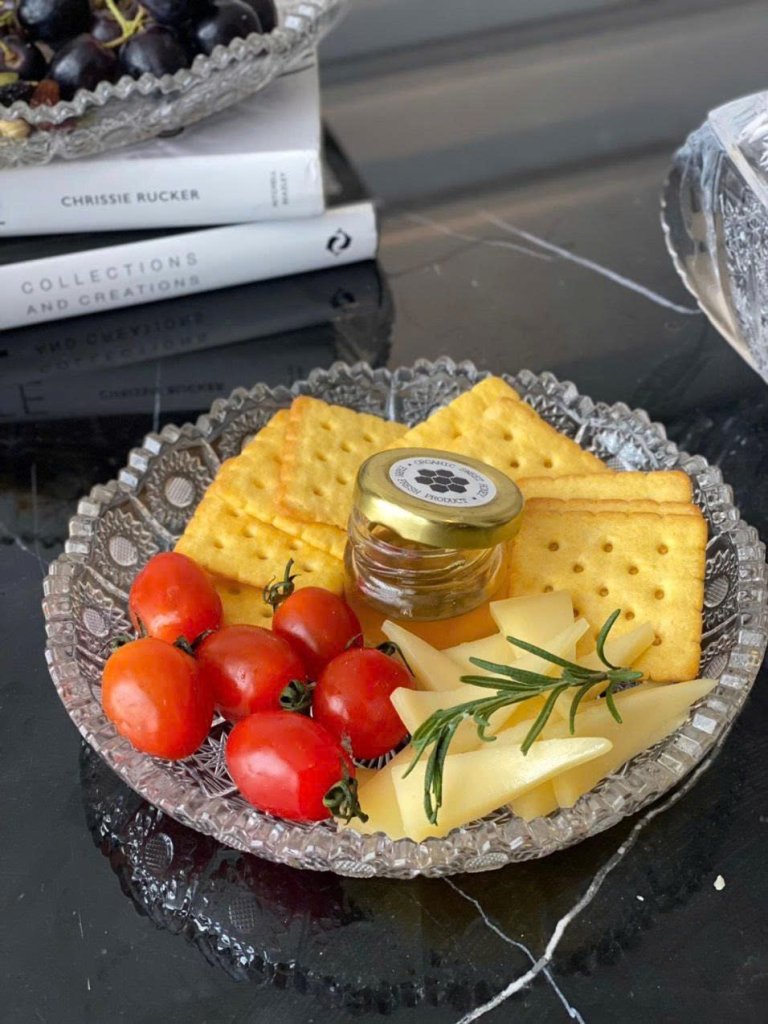 Đĩa pha lê tròn Bohemia Crystal M57 7.jpg