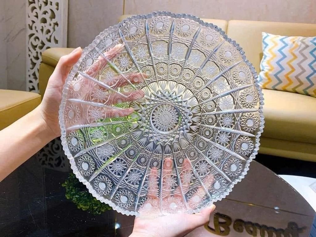 Đĩa pha lê tròn Bohemia Crystal M57 2.jpg