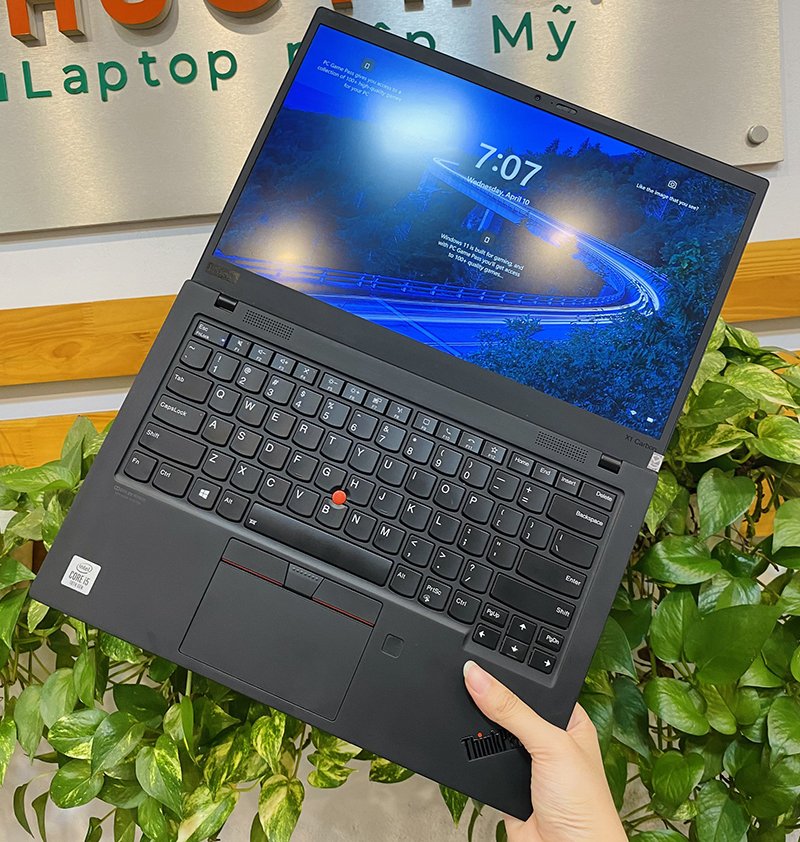 lenovo thinkpad x1.jpg