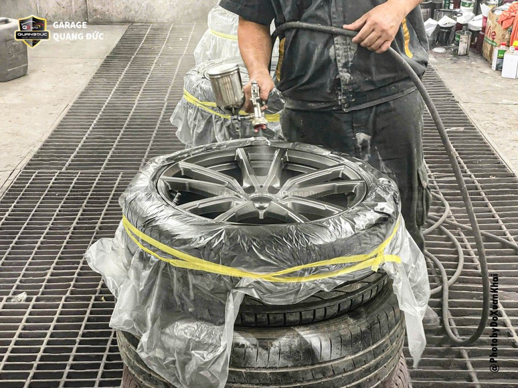 BMW 320i XAM - SON LAZANG TITAN ANH THEP quangducauto Khaiphuchoi (2).jpg