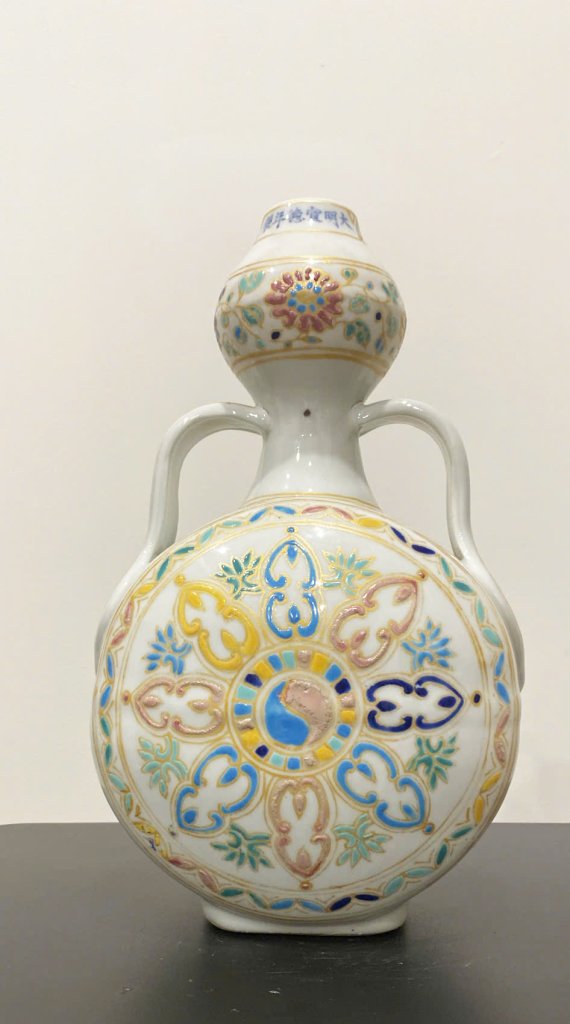 Bình Đồng hồ men Ducai thời Minh Tuyên Đức-Ducai enamel clock vase from the Ming Xuande period...jpg