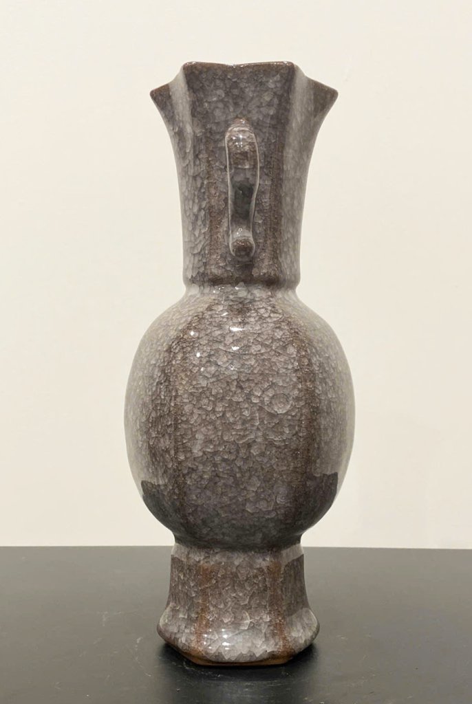 Yuan Dynasty vase, Jun enamel - Bình thời đại nhà Nguyên men Jun- (3).jpg