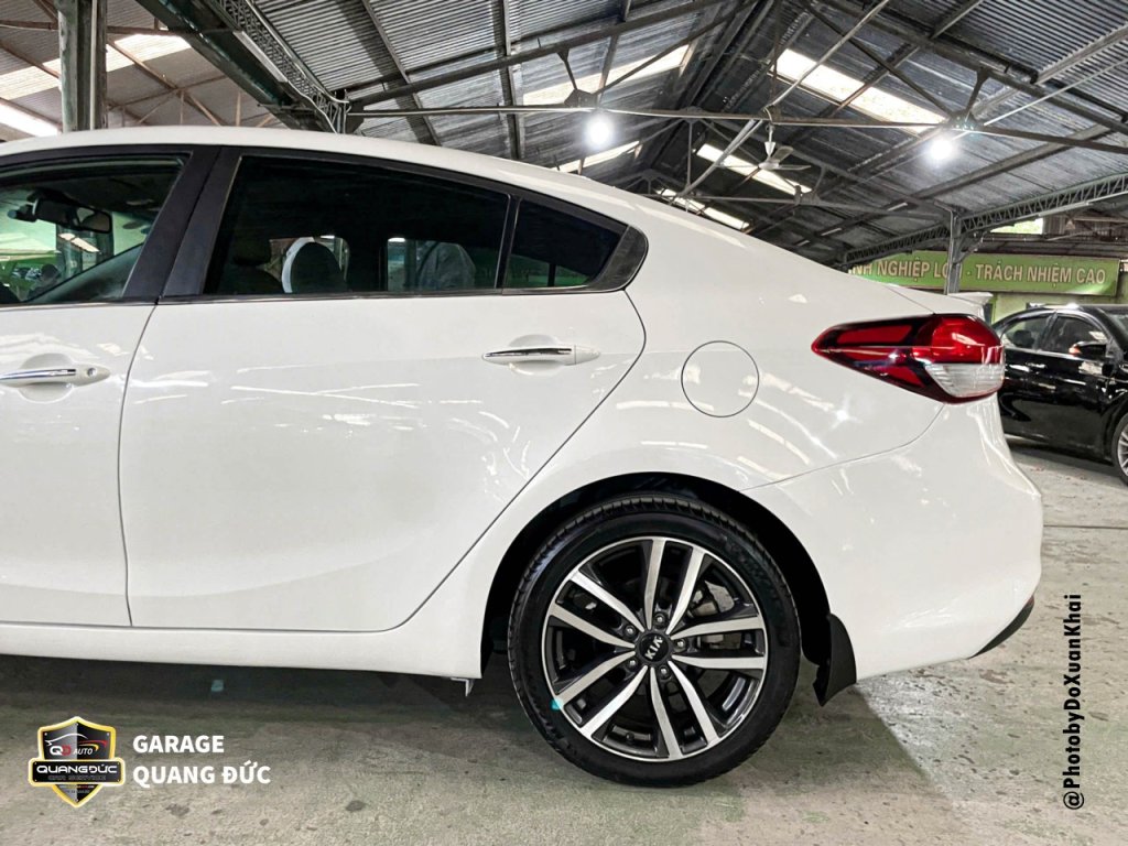 KIA CERATO - ĐÂM SƯỜN BÊN LÁI, ĐẦU ĐUÔI XE quangducauto khaiphuchoi (9).jpg