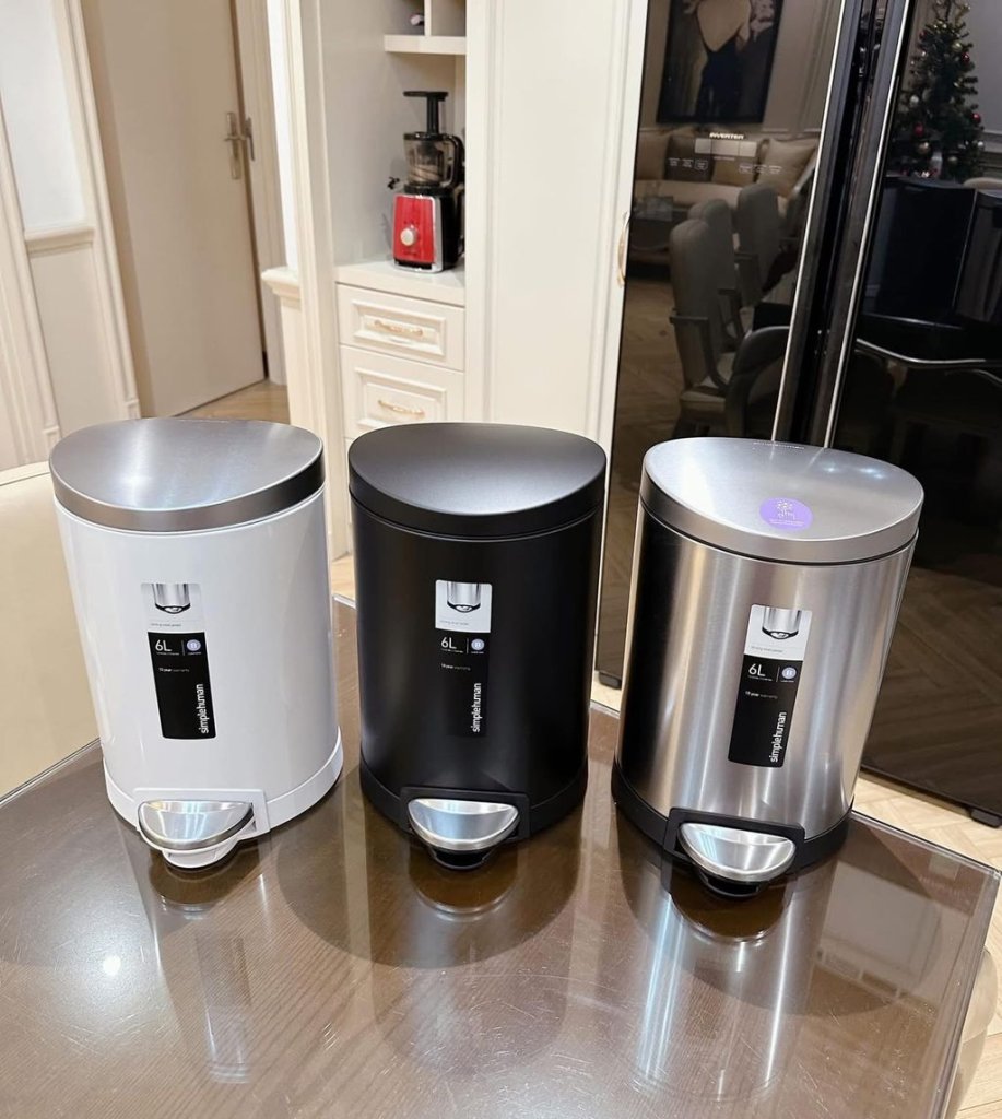 Thùng rác bán nguyệt 6L Simplehuman CW1834CB16.jpg