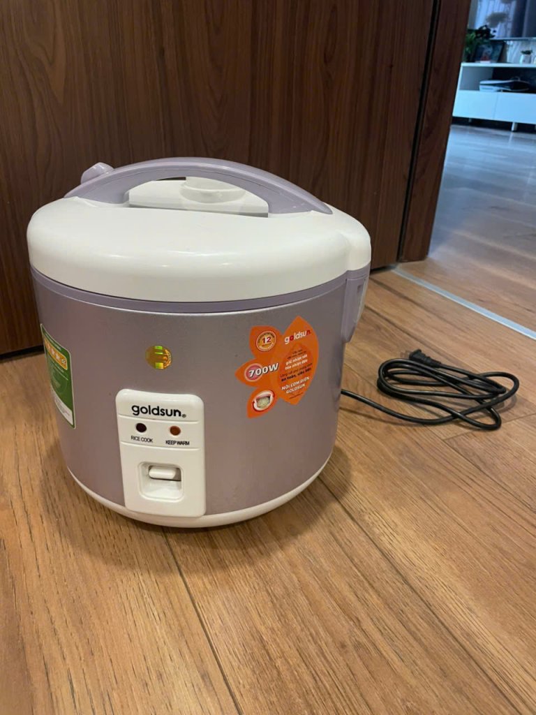 Nồi cơm điện_2.jpg