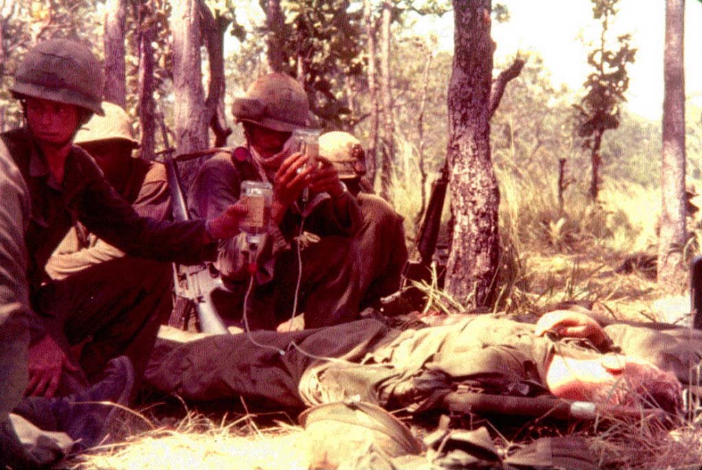 Ia Drang 1965_11_16 (21).jpg