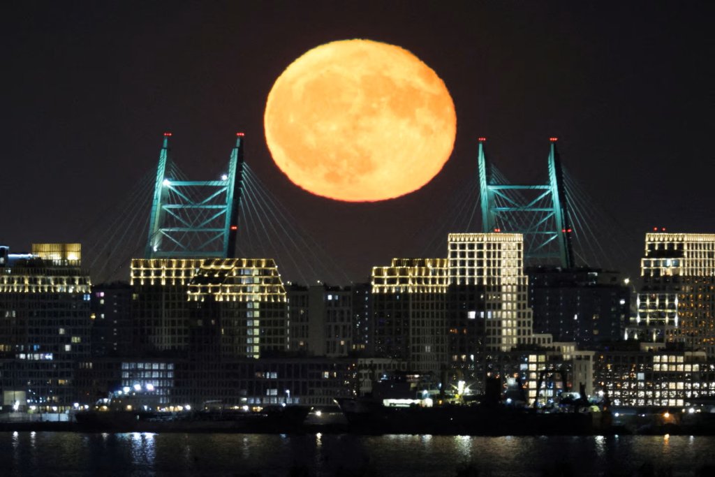 Mặt trăng 2025_5_13 (1).jpg