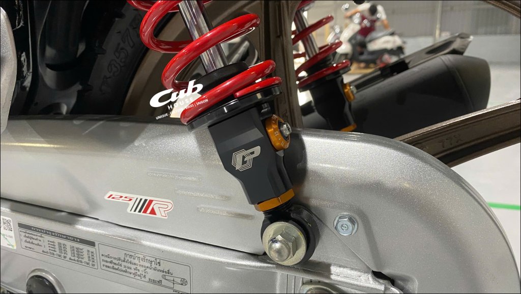 Honda Wave 125 R Special Edition x Profender nhập Thái Lan - Cub House Sài Gòn (8).jpg