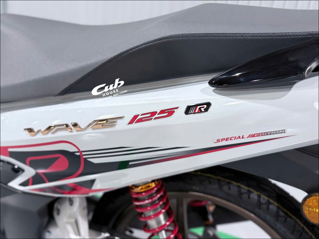 Honda Wave 125 R Special Edition x Profender nhập Thái Lan - Cub House Sài Gòn (44).jpg