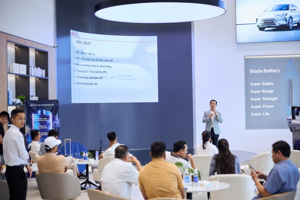 Khách hàng trải nghiệm_3.jpg