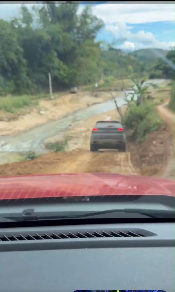 gen-h-z7234923581138_c25596dadd63c8337abf09bcf0a44aa9 - Copy.jpg