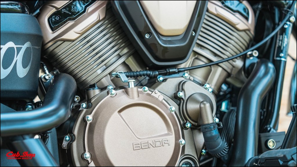 Benda Chinchilla 500 (226).jpg