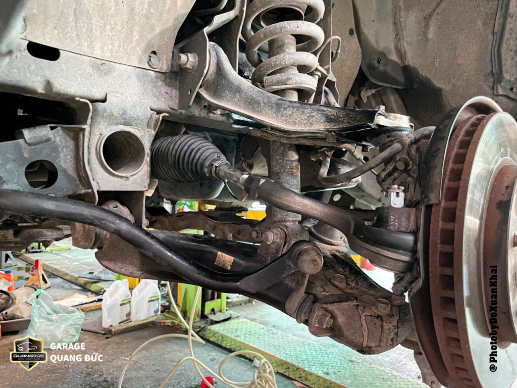 MITSUBUSHI PAJERO 2014 TRẮNG - SỬA CHỮA BẢO DƯỠNG GẦM, HỆ THỐNG CÔN  (43).jpg