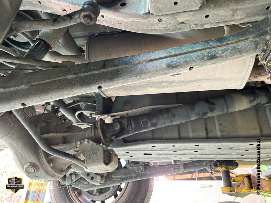 MITSUBUSHI PAJERO 2014 TRẮNG - SỬA CHỮA BẢO DƯỠNG GẦM, HỆ THỐNG CÔN  (44).jpg