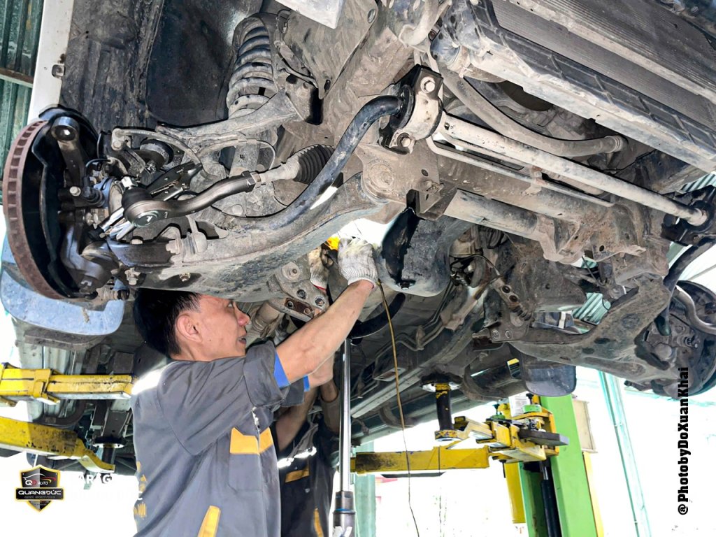 MITSUBUSHI PAJERO 2014 TRẮNG - SỬA CHỮA BẢO DƯỠNG GẦM, HỆ THỐNG CÔN  (35).jpg