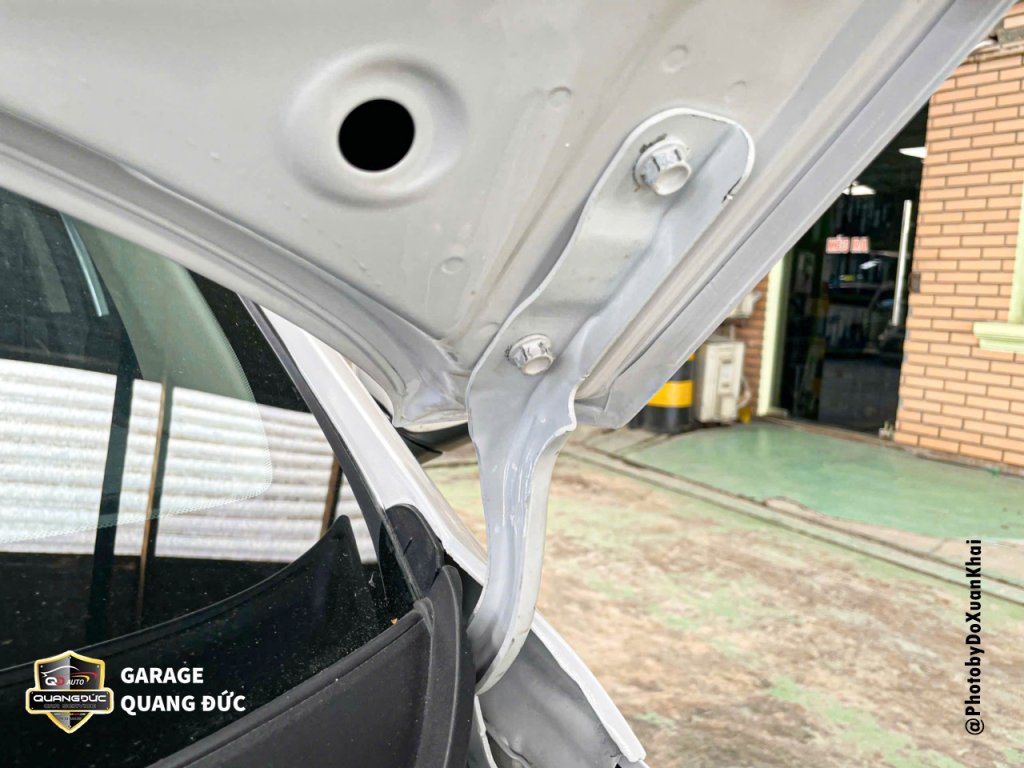 HYUNDAI ACCENT - TAI NẠN VỠ ĐÈN, BIẾN DẠNG XƯƠNG ĐẦU XE quangducauto kahiphuchoi (23).jpg