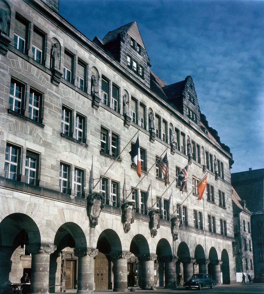 Nuremberg 1945_11_19 (2).jpg