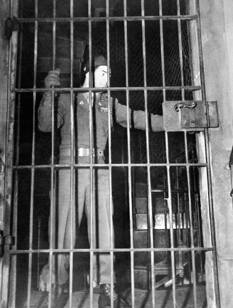 Nuremberg 1946_3 (13).jpg