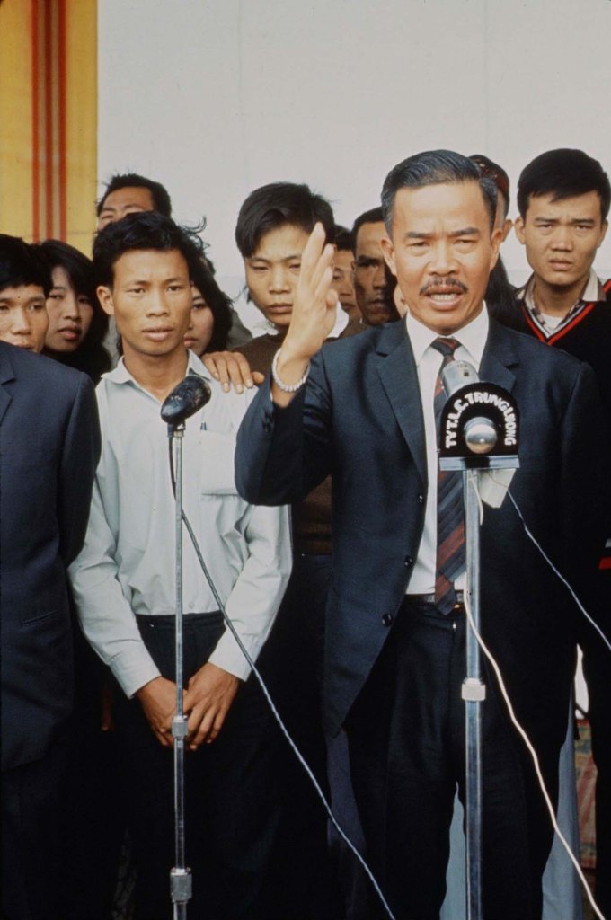 Việt Nam 1966_1 (1_2).jpg