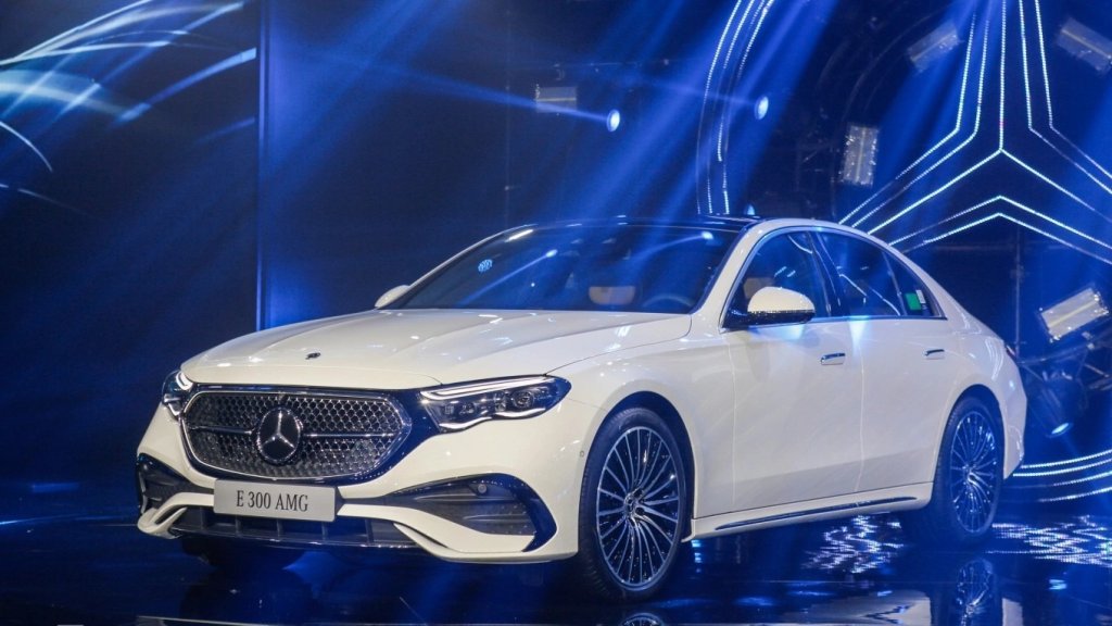 Mercedes-E-class-2025-VnE-2838-6056-9272-1761707028.jpg
