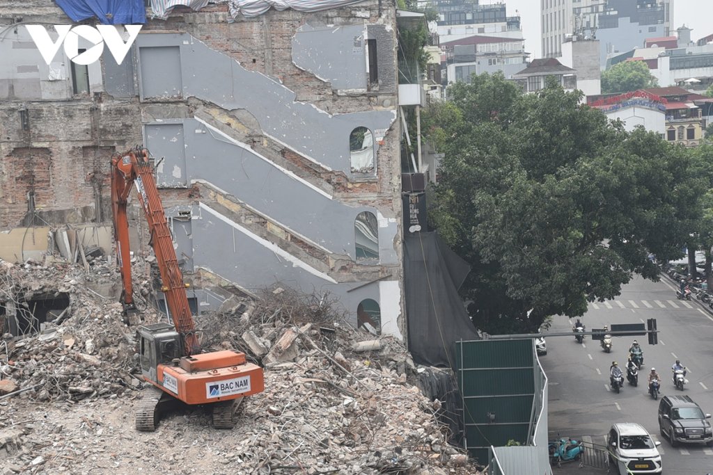 hàm cá mập12.jpg