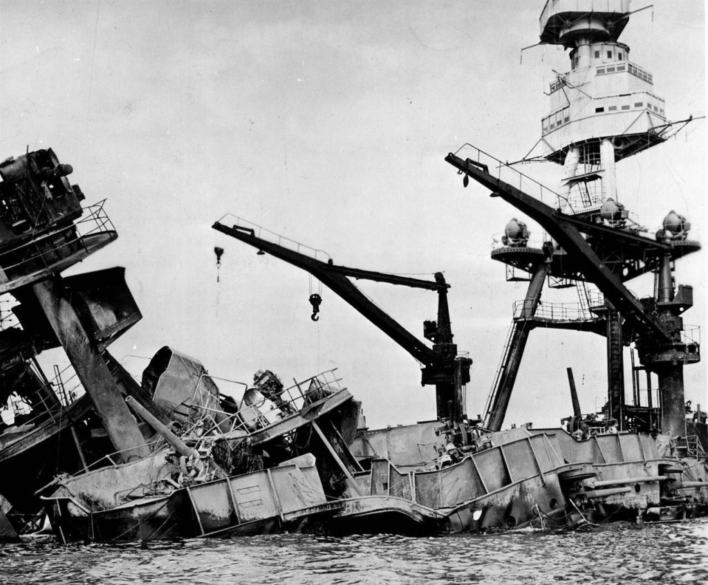 Trân Châu Cảng 1941_12_7 (140).jpg