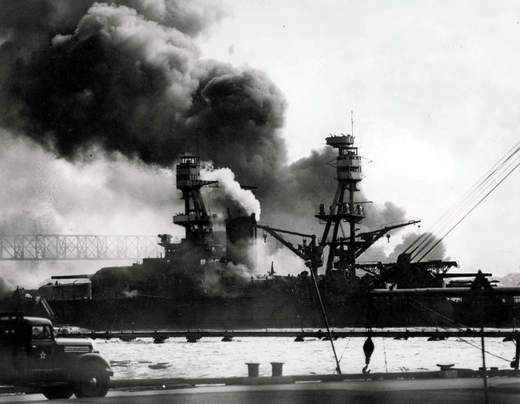 Trân Châu Cảng 1941_12_7 (296).jpg