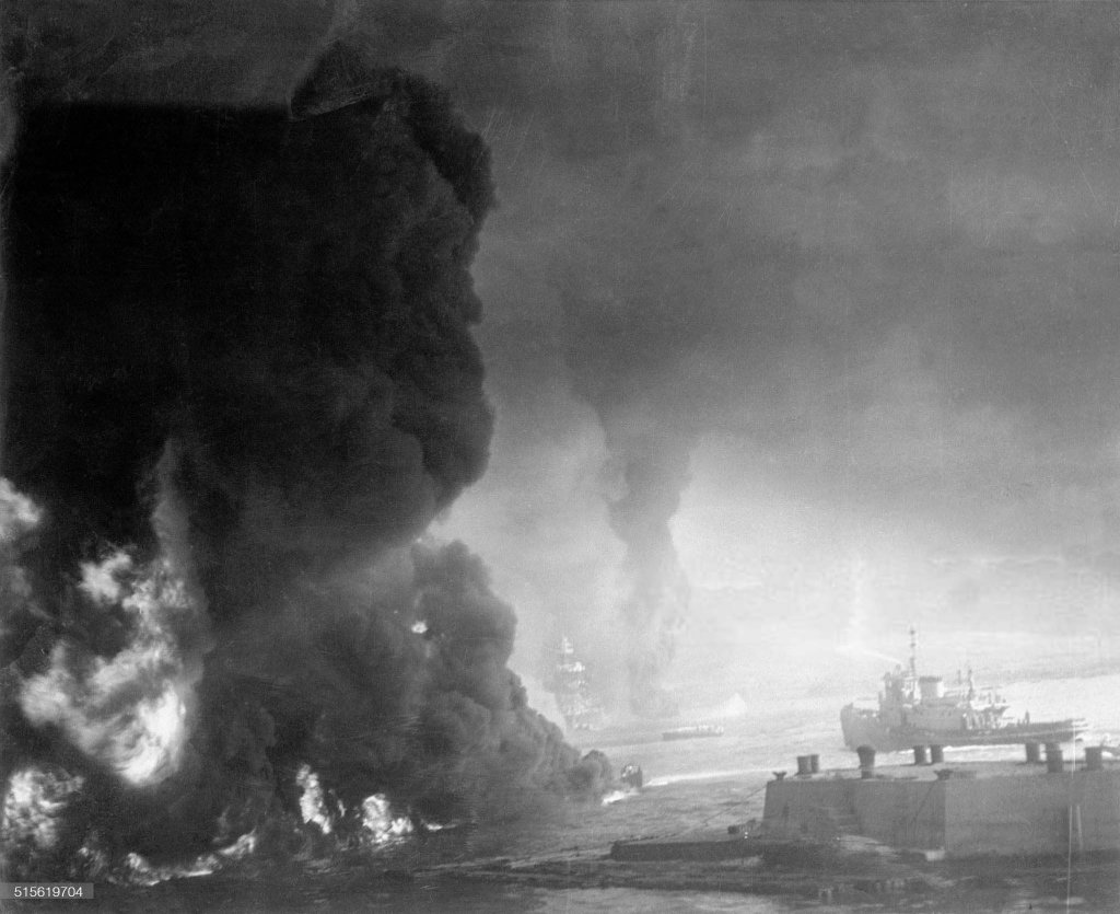 Trân Châu Cảng 1941_12_7 (422).jpg