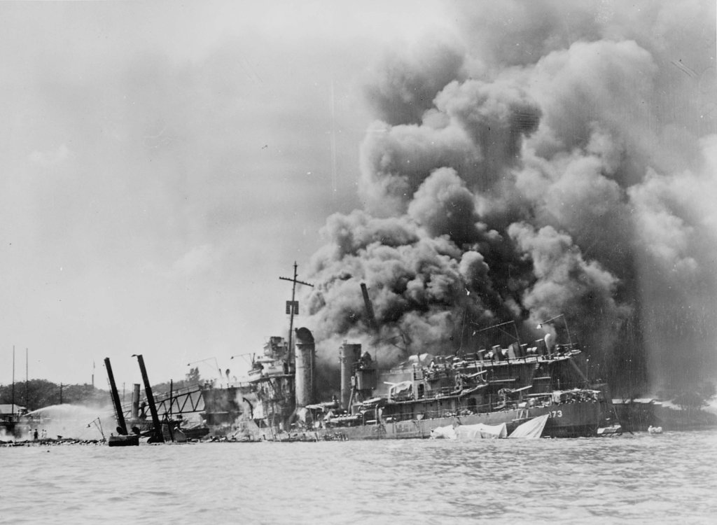 Trân Châu Cảng 1941_12_7 (350).jpg