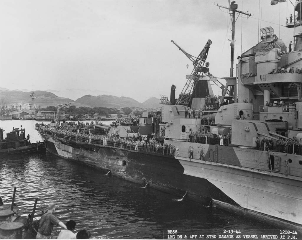 Trân Châu Cảng 1941_12_7 (543) Indiana .jpg