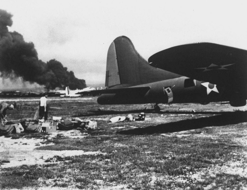 Trân Châu Cảng 1941_12_7 (614).jpg