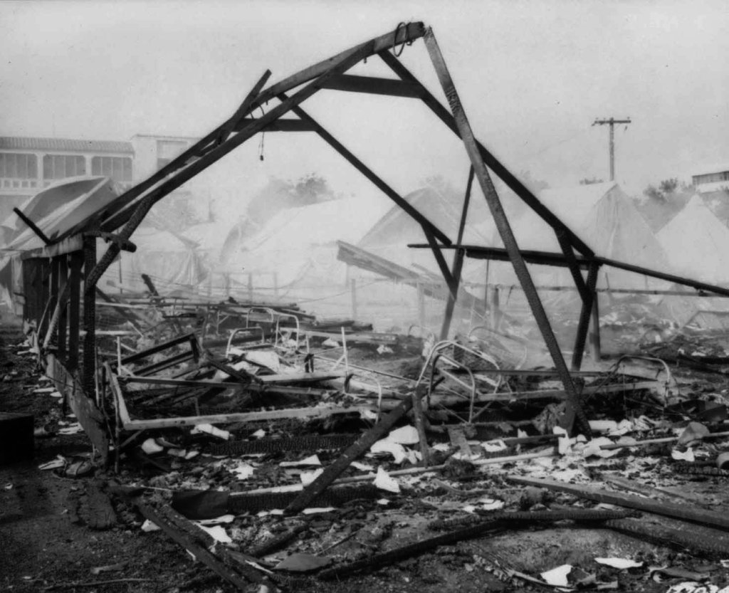 Trân Châu Cảng 1941_12_7 (649).jpg