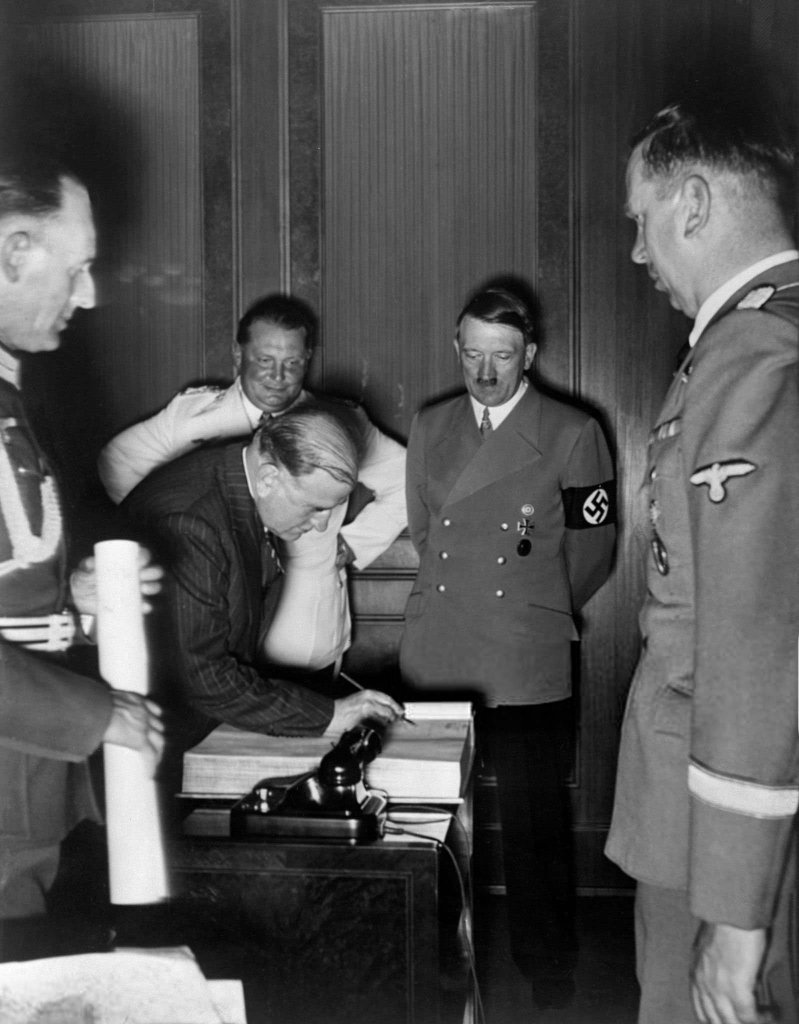 Munich 1938_9_30 (9).jpg