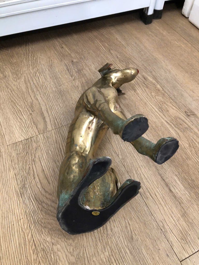 553771024102165058 (1).jpg