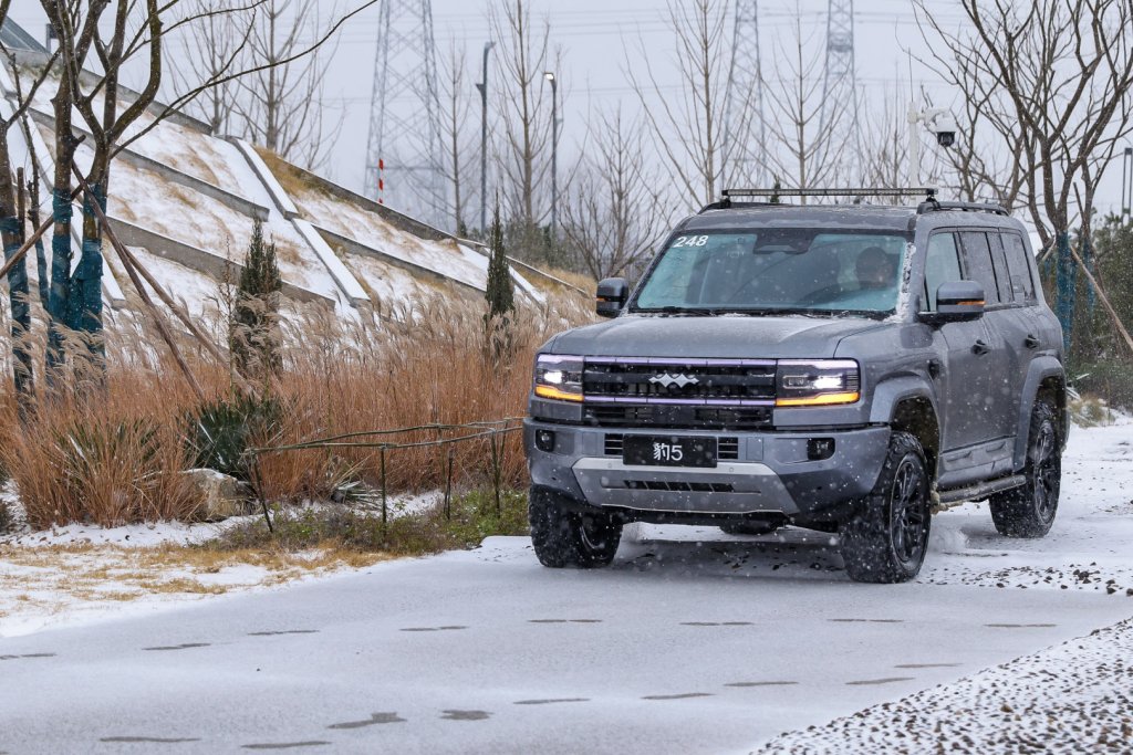 byd17 1U2A5680-opq4202121450.jpg