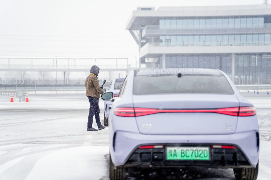 byd25 LZ_01568-opq4201676249.jpg