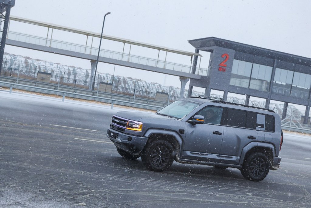 byd26 1U2A5674-opq4202140895.jpg